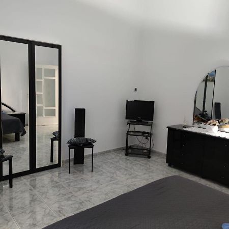 Gevynapule Apartment Napoli Bagian luar foto
