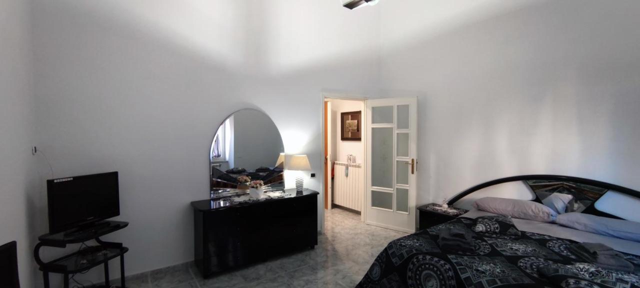 Gevynapule Apartment Napoli Bagian luar foto